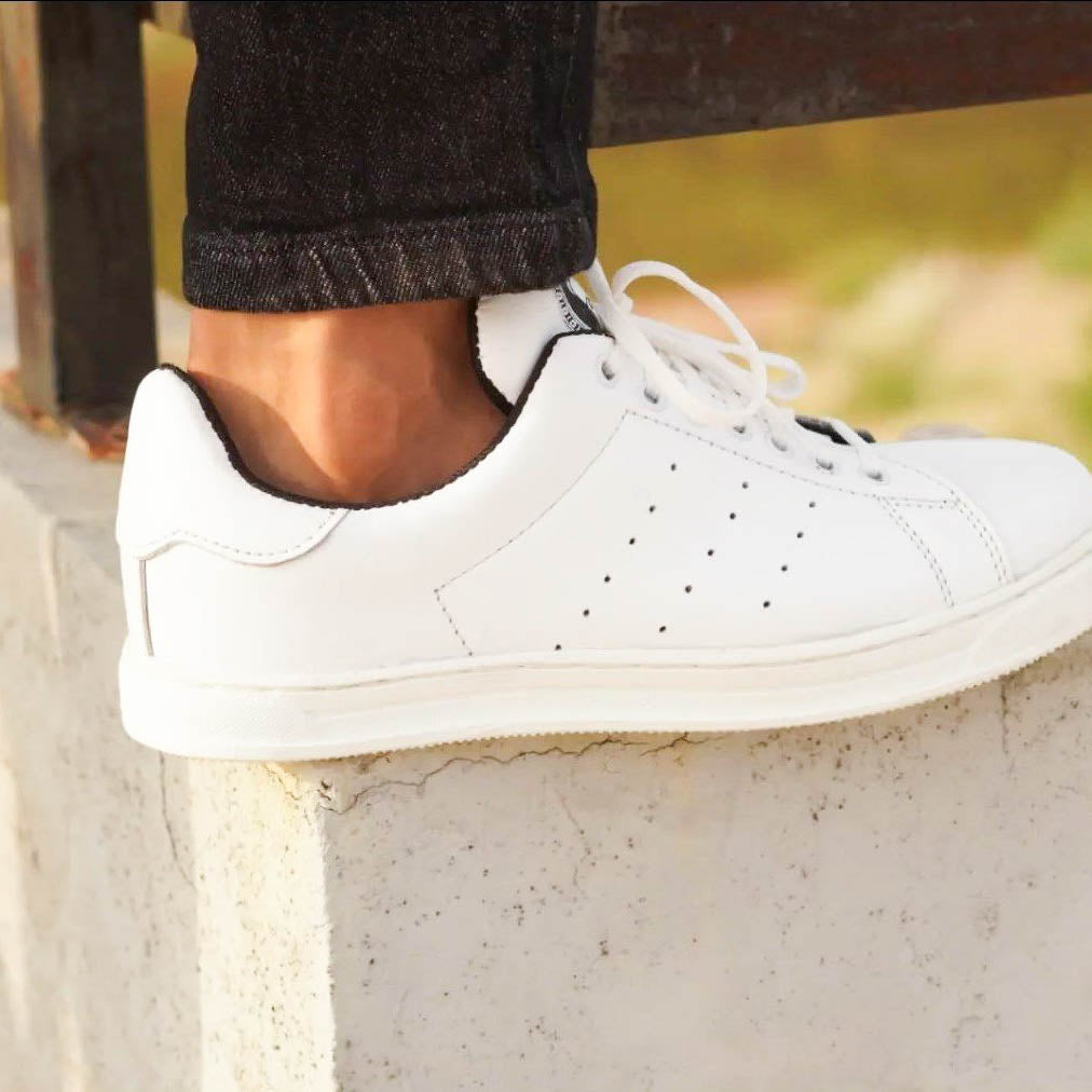 White Leather Sneakers - Monte